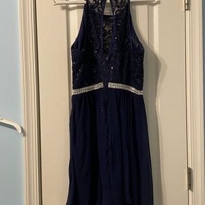 Juniors homecoming or formal dress